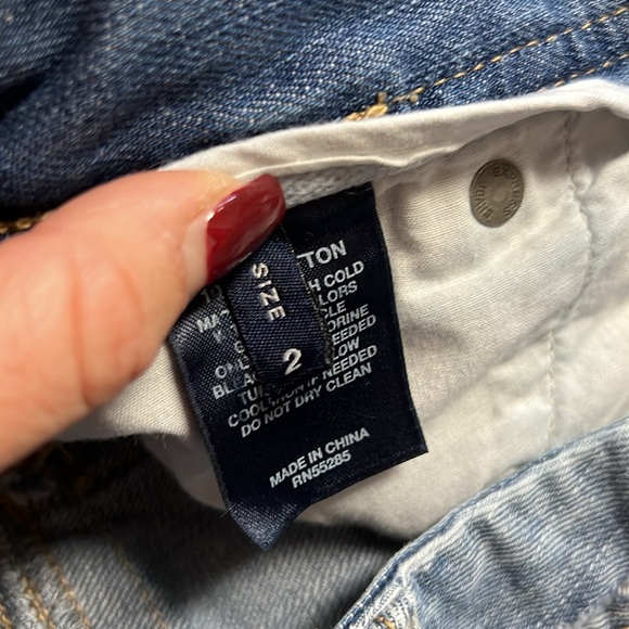 Express Jean Shorts- 2 - Picture 5 of 6